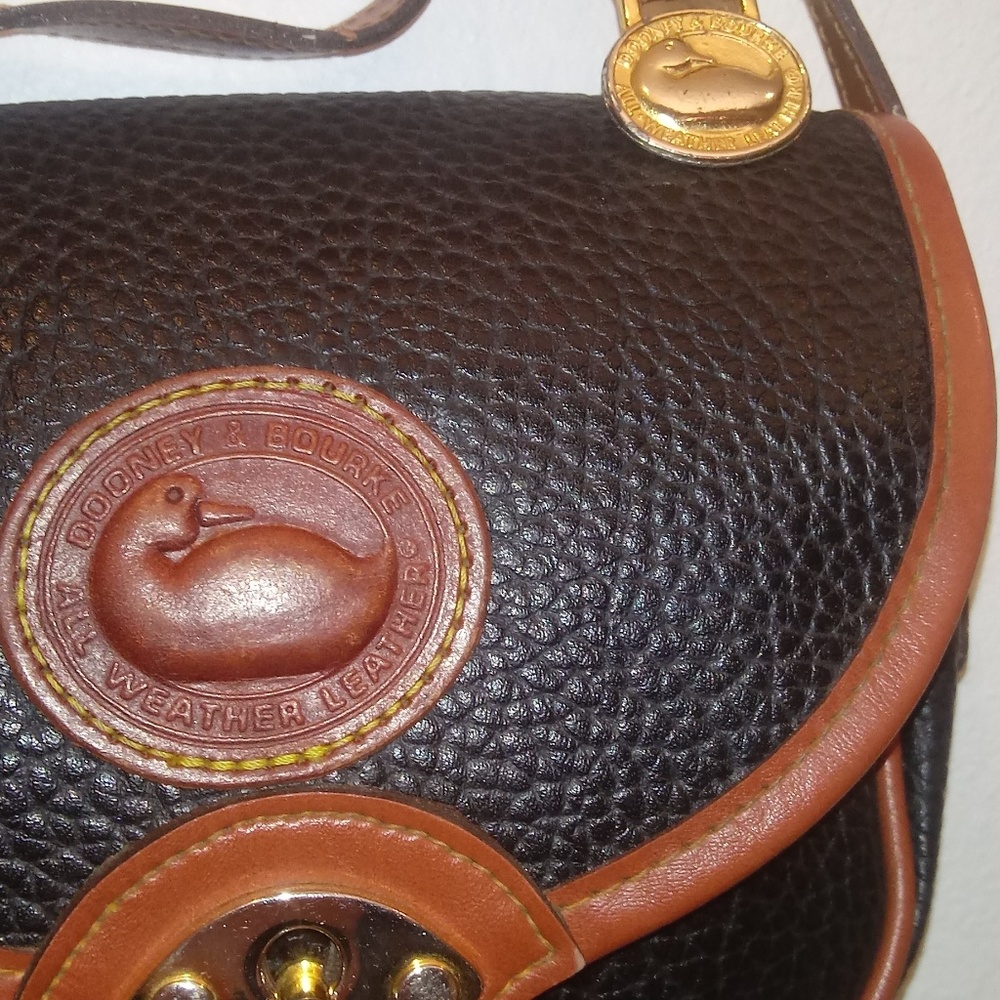 DOONEY & BOURKE - Picture 4 of 6